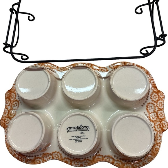 Temptations Old World Red Orange Muffin Tin Tray With Metal Rack EUC - Picture 2 of 9